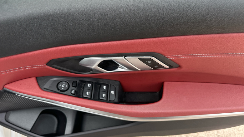 BMW 3 Series 320i M Sport 4dr Step Auto [Tech/Pro Pack] Petrol Saloon